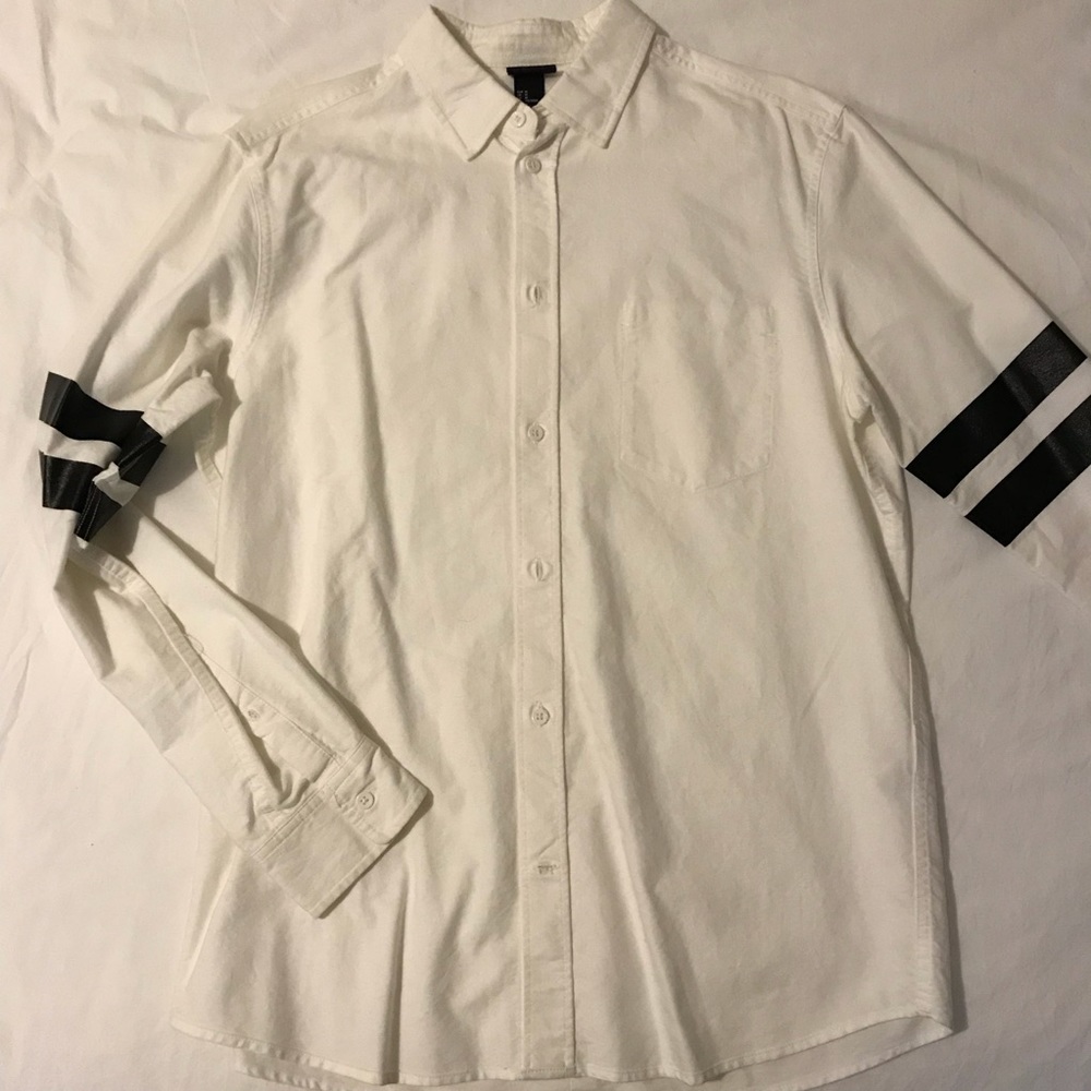 H&M Men’s White Oxford Dress Shirt